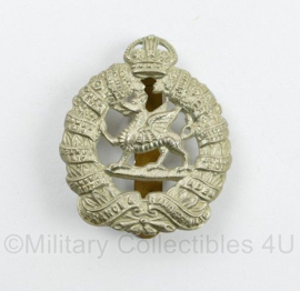 Britse WO2 Britse cap badge Essex Regiment Terretorial Battalion - kings Crown - 4,5 x 3,5 cm - origineel