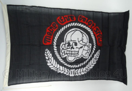 WO2 Duitse SS Totenkopf vlag katoen - Meine Ehre Heisst Treue - 100 x 150 cm - replica