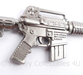 WO2 US Army M4A1 Assault Rifle metalen sleutelhanger