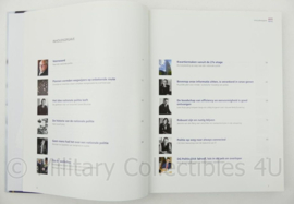 Boek "Naar één Nationale politie" Louis Cornelisse  - 23 x 2 x 29 cm