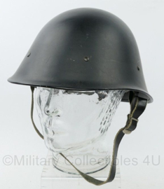 Nederlandse M27 helm van vóór 1940 - doorgebruikt na de oorlog - origineel