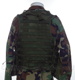 Korps Mariniers Molle OPS vest met tassen in forest camo  -  met 2 veldflessen  -  Maat L  -  origineel