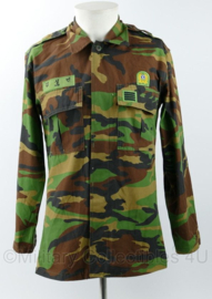 Zuid-Koreaanse leger uniform jas camo met insignes 2009 - maat Medium - licht gedragen - origineel