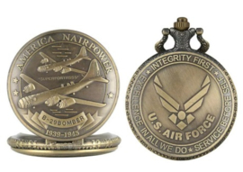 USAF B-29 Bomber 1939-1945 zakhorloge metaal - diameter 4,5 cm - replica