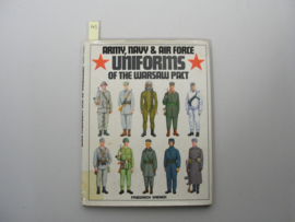 Boek 'Army, Navy & Airforce uniforms of the warsaw pact' - Friedrich Wiener