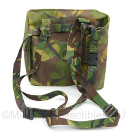 KL Nederlandse leger AMF12 gasmaskertas woodland camo - met draagriemen - origineel