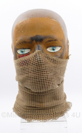 Piepschuim mannequin hoofd beschilderd met balaclava - 16 x 14 x 29 cm