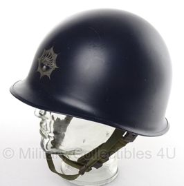 M1 helm (binnen + buitenhelm) Korps Rijkspolitie blauw - met logo - origineel