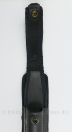 Politie baton slagstok koppel houder - zwart - 6 x 6 x 24 cm - origineel