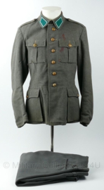 Finse leger M36 tunic met broek - maat 50 - gedragen - origineel