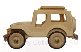 Jeep houten voertuig handgemaakt - 20 x 11 x 11 cm - origineel