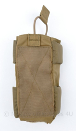 Defensie padded  pouch coyote - om een radio in of onder je vest te dragen - 8 x 5 x 18 cm -  origineel