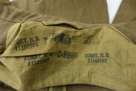 US Army Wo2 Class A uniformjas  - size 35 XL - met naam van de SOLDAAT - Corey H.R. -  origineel WO2 1940