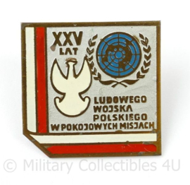 Pools herdenkingsspeldje 25 jaar deelname UN vredesmissies met opberg pouch - 2¾ x 2¾ cm - origineel