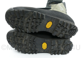 KL Nederlandse leger Gore-Tex Crispi Airborne boots - maat 44 = 280M - licht gedragen - origineel