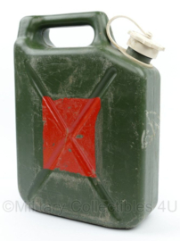 BW Bundeswehr 5 liter jerrycan met NSN nummer - 22 x 7 x 30 cm - gebruikt - origineel