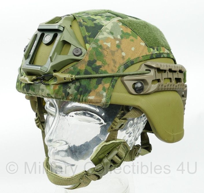 Galvion Doks Revision Helm  Baltskin Viper P6N groen met tas en cover - zo goed als nieuw - maat 3 (54,6 tm. 57,9 cm.) = Medium - licht gebruikt  - origineel
