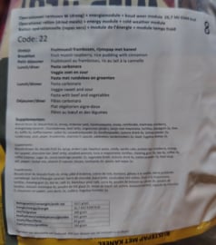 1 doos met 8 zakken Nederlandse leger 24uurs rantsoenen Maaltijd zak 24 Hour Operationeel Rantsoen Droog + OL + Energie module + Koudweer Module - 8 verschillende menu's! - +/- 5900 kcal - met 3 diner maaltijden! - Best Before Februari 2025