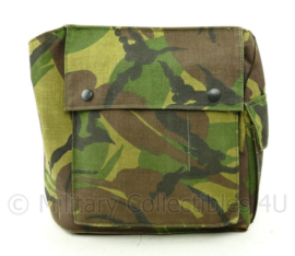 KL Nederlandse leger AMF12 gasmaskerset  met woodland tas - maat 3 = Klein - Masker en tas nog geseald! - origineel
