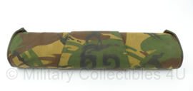 KL Nederlandse leger telescoop opbergtas Woodland camo - 47 x 11 x 9 cm - gebruikt - origineel