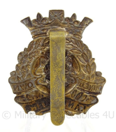 WO2 Britse baret of cap insigne Duke of Lancaster's Own Yeomanry - afmeting 4 x 4,5 cm - origineel