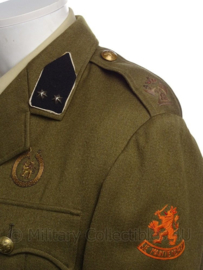 KL Koninklijke Landmacht Officiers uniform jasje "juridische dienst" - Rang Eerste Luitenant - "vroeg model" jaren 60 - maat 52 1/4 - origineel