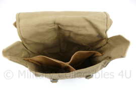 WO2 Britse P37 Smallpack - gestempeld MW en S 1945  -  27 x 12 x 25 cm - origineel