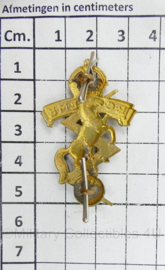 WW2 Canadian cap badge - RCREME Corps of Royal Canadian Electrical and mechanical engin - Kings Crown - 5 x 3,5  cm - origineel