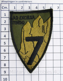 Zeldzaam Italiaanse 7Th Alpini Regiment embleem - met klittenband - 9 x 6 cm -  origineel