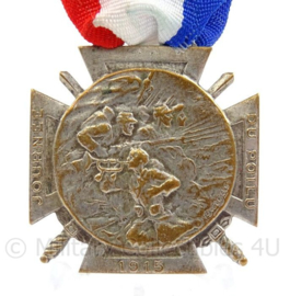 Franse medaille Journee du Poilu 1915 25-26 Decembre - zilverkleurig - afmeting 3,5 x 9 cm - origineel