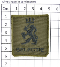 KL Nederlandse leger Selectie en Keuringcentrum KL borstembleem - met klittenband - afmeting 5 x 5 cm - origineel