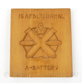 KL Houten wandbord 15 afdeling Lichte Luchtdoelartillerie Mobiel A-Batterij - 11 x 10 x 1 cm - handgemaakt
