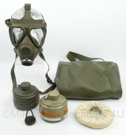 BW Bundeswehr Dräger gasmasker met 2 40mm filters en gasmaskertas - maat 2 - gebruikt - origineel