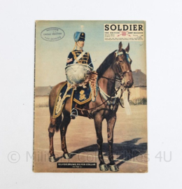 The British Army Magazine Soldier Vol 8 No 6 August 1952 -  Afkomstig uit de Nederlandse MVO bibliotheek - 30 x 22 cm - origineel