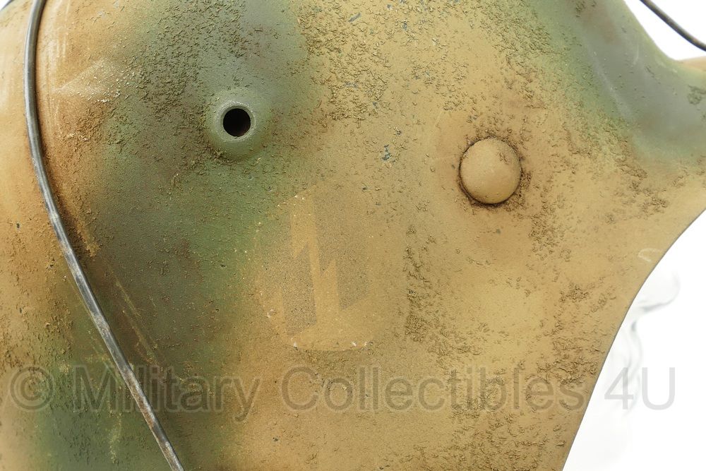 WO2 Duitse M40 Waffen SS Helm met camo  - replica