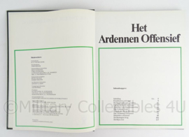 naslagwerken set van 3 boeken over WO2 - Het Ardennen Offensief, De Bange meidagen en De hel van Birma