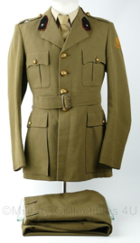 MVO DT Artillerie uniform set 1957 Tweede luitenant - maat Medium - gedragen - origineel