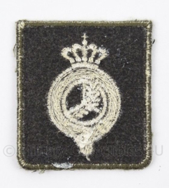 KL Landmacht embleem "Uitmuntend Motorvoertuig Bestuurder" - afmeting 4,5 x 5 cm - origineel