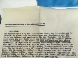 DDR kompas set met dubbele luchtbel - marschkompass F73 - mogelijk kapot - origineel