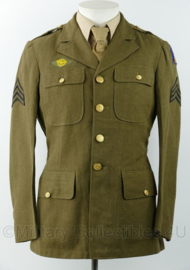 WO2 US Army Sergeant Class A jacket januari 1942 - maat 36R = NL maat 46 regular - origineel