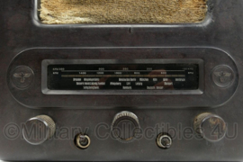 WO2 Duitse Volksempfänger VE301 Dyn radio - 27 x 18 x 32 cm - origineel
