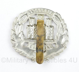 WO2 Britse cap badge Northhamptonshire Regiment  - 5 x 5  cm -  origineel
