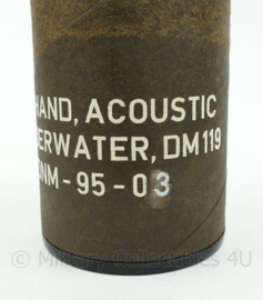 Koninklijke Marine houder voor grenade acoustic signal underwater - 16,5 x 8 cm - origineel