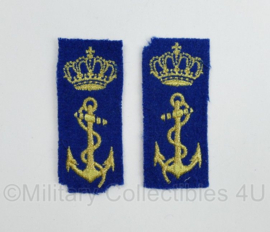 Koninklijke Marine Zeeofficier Dienstvak emblemen gespiegeld - 7 x 3 cm - origineel