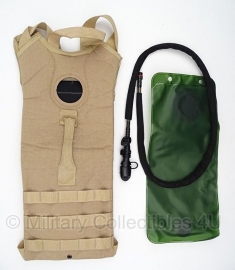 Waterrugzak Camelbak 3 liter met NIEUWE waterzak - US ARMY - Coyote - origineel