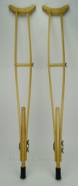 Antieke leger krukken set - hout - 115 cm. lang - origineel