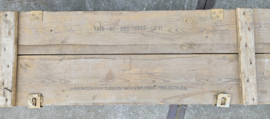 Tafel/ kist op wieltjes US Army Howitzer kist Ammunition for Cannon - 118 x 37 x 33 cm. -  origineel