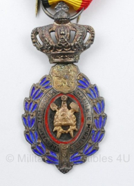 Zilveren Belgische Arbeidersmedaille- Insigne medaille Dus decoration du Travail de 2e Classe habilete Moralite - met naam Verhoeven F.A.D.  - origineel