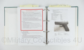 Defensie handboek Militair Land E&T 02.1 De KL Militair druk 2 De Landmacht Militair - 31 x 27 x 6  cm - origineel