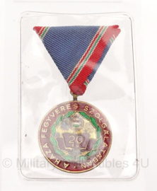 Hongaarse medaille  20 Years Exemplary Military Service  - origineel - metaal
